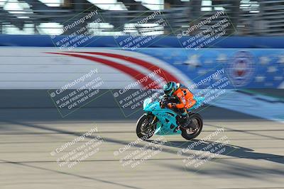 media/Nov-26-2022-Fastrack Riders (Sat) [[b001e85eef]]/Level 3/Session 1 Front Straight/